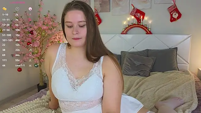 Snapshot of sophie__lee chatting on December 2024 02:07:01 PM sophie lee online show from December 2024 02:07:01 PM