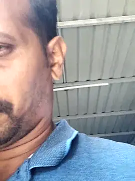 Snapshot of Tamildickxxx chatting on April 2026 05:03:02 AM Tamildickxxx online show from April 2026 05:03:02 AM