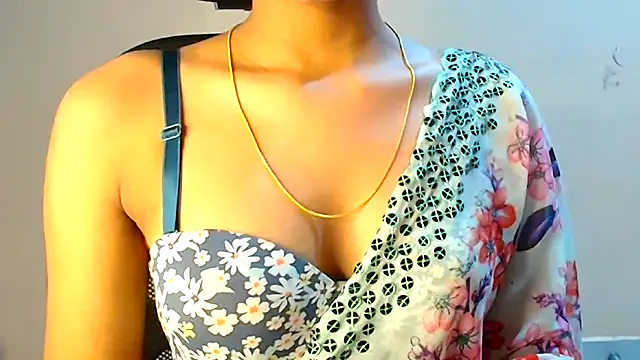 Snapshot of Chandani-Love chatting on May 2026 09:36:01 AM Chandani-Love online show from May 2026 09:36:01 AM