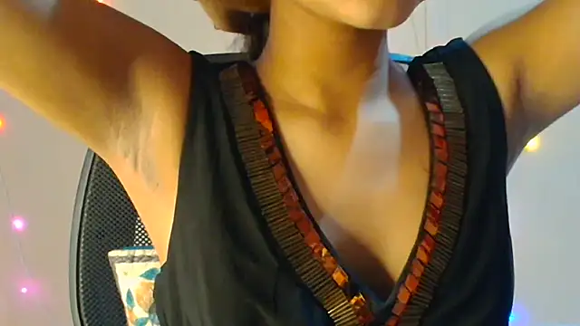 Snapshot of Chandani-Love chatting on June 2026 03:25:02 PM Chandani-Love online show from June 2026 03:25:02 PM
