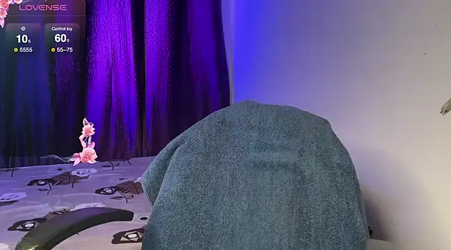 Snappy girl online show from February 2025 06:55:01 PM