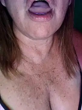 Kasandra Ho online show from October 2025 02:09:01 AM