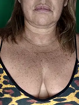 Kasandra Ho online show from October 2025 07:31:02 AM