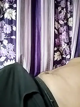 Snapshot of piyush_7inch chatting on December 2024 06:48:01 PM piyush 7inch online show from December 2024 06:48:01 PM