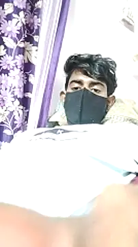 Snapshot of piyush_7inch chatting on December 2024 04:20:01 PM piyush 7inch online show from December 2024 04:20:01 PM