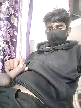 Snapshot of piyush_7inch chatting on January 2025 03:52:02 PM piyush 7inch online show from January 2025 03:52:02 PM