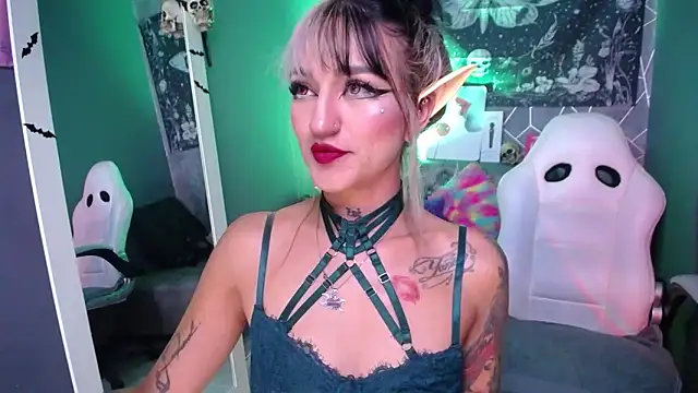 amelierouss online show from March 2026 03:45:02 AM