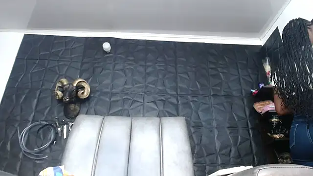 Hanna Fox 69 online show from April 2026 09:04:01 AM