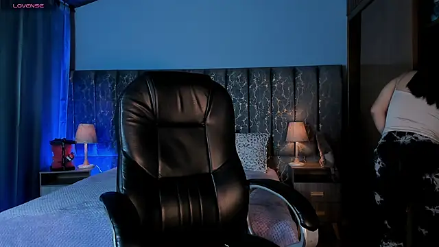 Snapshot of Lea_velle chatting on March 2026 04:06:02 AM Lea velle online show from March 2026 04:06:02 AM