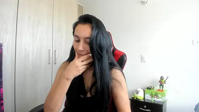 Snapshot of gracekelly12 chatting on September 2025 02:17:01 PM gracekelly12 online show from September 2025 02:17:01 PM