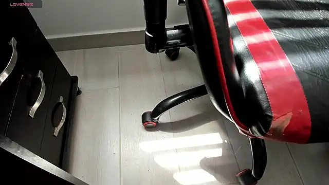 gracekelly12 online show from December 2025 03:54:01 PM