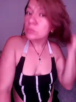 Snapshot of Skylar-Vox- chatting on February 2025 02:01:01 AM Skylar-Vox- online show from February 2025 02:01:01 AM