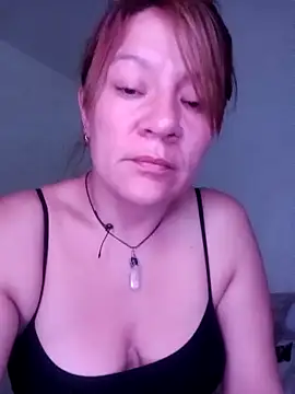 Snapshot of Skylar-Vox- chatting on March 2025 08:32:02 AM Skylar-Vox- online show from March 2025 08:32:02 AM