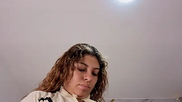 agatha 97  online show from February 2026 02:43:01 AM