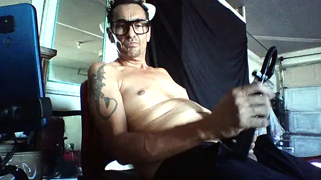 Pumpndeep online show from September 2025 07:46:02 PM