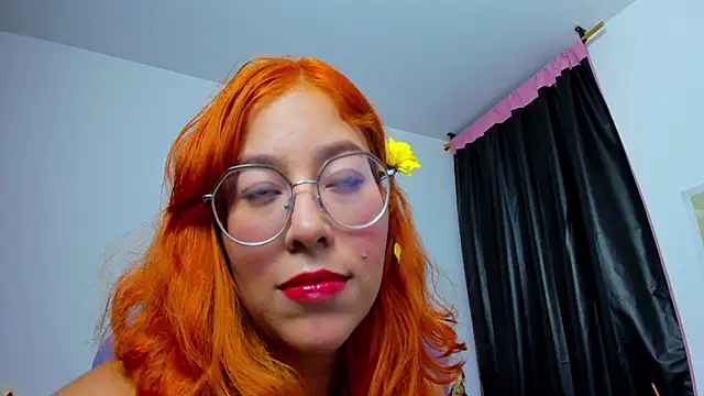 Snapshot of _Moon_Johnson chatting on February 2026 01:21:02 AM Moon Johnson online show from February 2026 01:21:02 AM