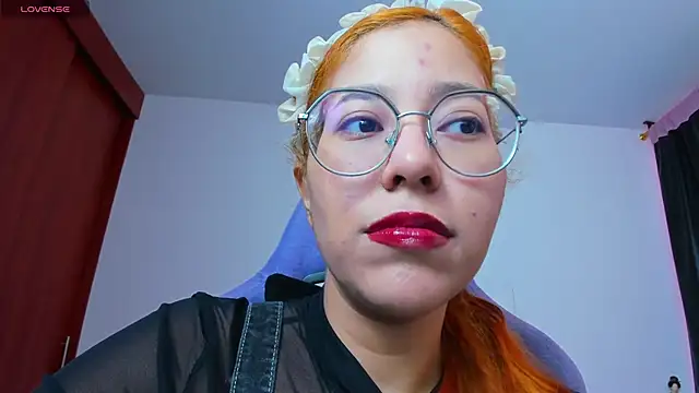 Snapshot of _Moon_Johnson chatting on February 2026 11:01:01 PM Moon Johnson online show from February 2026 11:01:01 PM