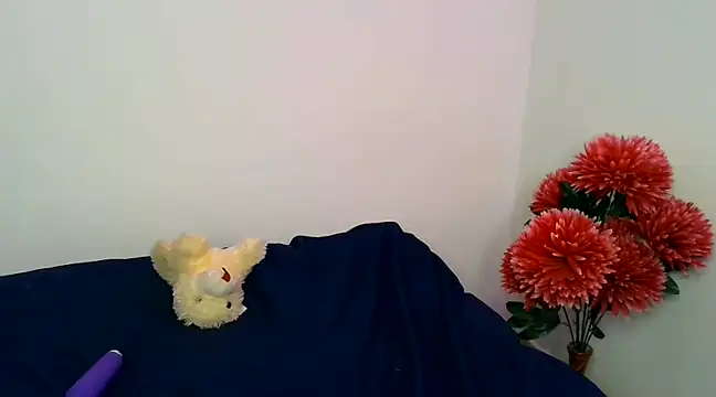 Snapshot of SUZY_FROMUS chatting on December 2024 12:08:02 PM SUZY FROMUS online show from December 2024 12:08:02 PM