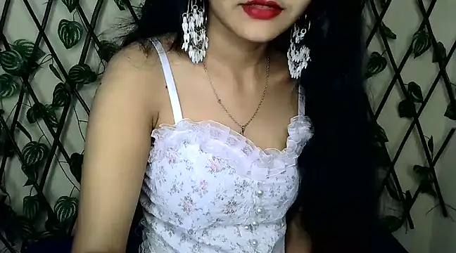 Snapshot of SUZY_FROMUS chatting on March 2025 05:57:02 PM SUZY FROMUS online show from March 2025 05:57:02 PM