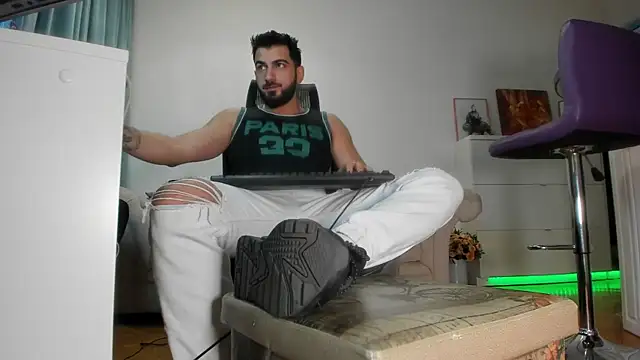 Snapshot of welcometo_hell chatting on September 2025 07:02:02 AM welcometo hell online show from September 2025 07:02:02 AM