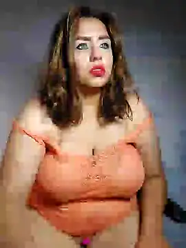 Snapshot of Viiooleetaas chatting on December 2024 03:59:02 AM Viiooleetaas online show from December 2024 03:59:02 AM
