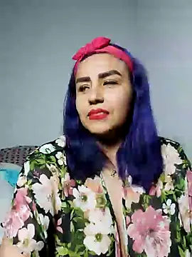 Snapshot of Viiooleetaas chatting on January 2025 04:09:02 AM Viiooleetaas online show from January 2025 04:09:02 AM