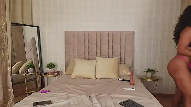 Snapshot of GabyRios chatting on February 2025 05:20:02 AM GabyRios online show from February 2025 05:20:02 AM