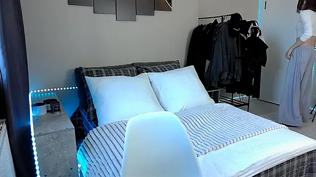 Tanya M online show from January 2025 10:05:02 AM