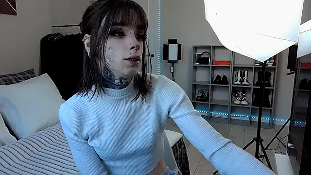 Tanya M online show from January 2025 10:31:02 AM