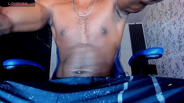 JD THEBABY online show from February 2025 12:39:01 PM