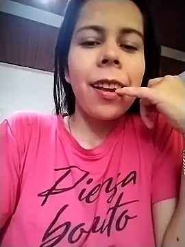 Snapshot of Lucianaferro_ chatting on April 2026 04:59:02 PM Lucianaferro online show from April 2026 04:59:02 PM