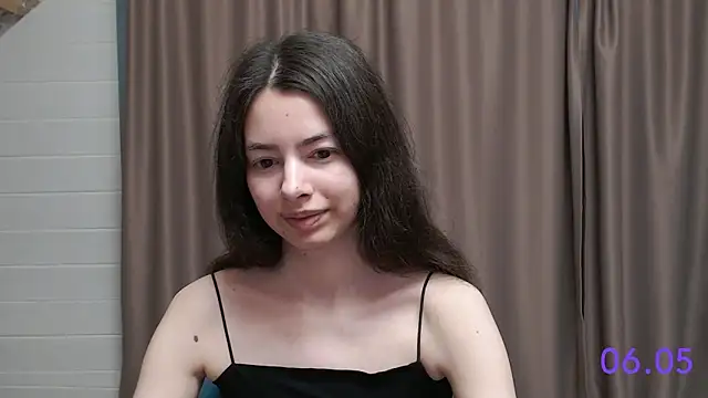 Snapshot of sweet_sweet_angel chatting on May 2026 09:25:02 AM sweet sweet angel online show from May 2026 09:25:02 AM