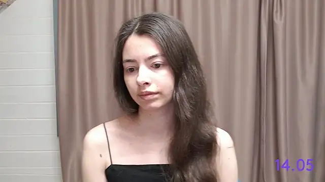 Snapshot of sweet_sweet_angel chatting on May 2026 10:00:02 AM sweet sweet angel online show from May 2026 10:00:02 AM