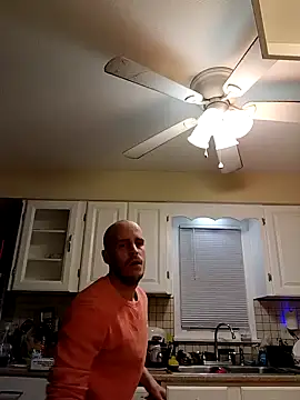 tryinitoutagain online show from January 2025 10:49:02 PM