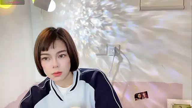 Linda-LL online show from October 2025 01:46:02 AM