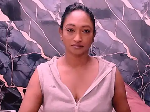 indianspicey online show from October 2025 11:00:02 PM