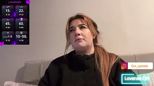 Snapshot of Curvy_Rosie99 chatting on February 2026 06:46:01 PM Curvy Rosie99 online show from February 2026 06:46:01 PM