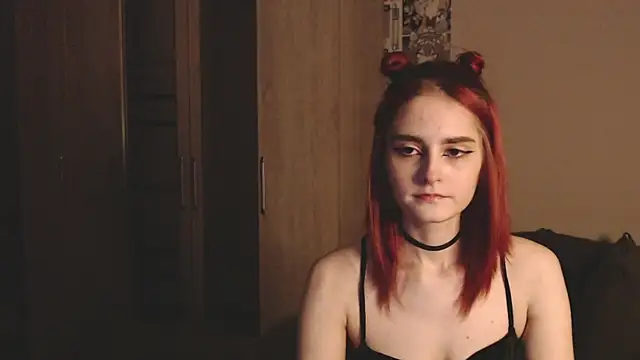 Snapshot of scarlettharrison09 chatting on December 2024 06:42:02 PM scarlettharrison09 online show from December 2024 06:42:02 PM