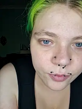 Snapshot of kira_132 chatting on October 2025 12:30:02 AM kira 132 online show from October 2025 12:30:02 AM