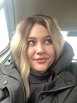 KikiWatson online show from December 2024 07:07:01 AM