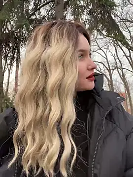 KikiWatson online show from December 2024 10:06:02 AM