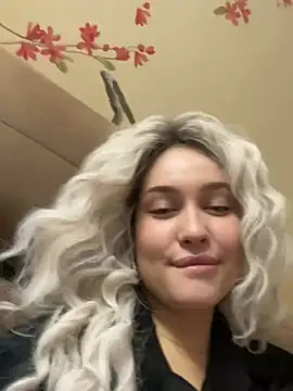 KikiWatson online show from January 2025 12:31:02 PM