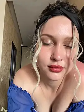 KikiWatson online show from March 2025 10:13:02 AM