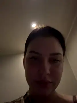 KikiWatson online show from October 2025 05:12:02 PM