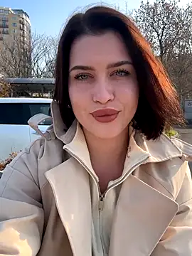 KikiWatson online show from November 2025 07:06:02 AM