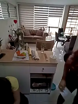 your red rose  online show from February 2025 10:31:02 PM