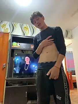 LatinBoysxxx online show from March 2026 08:42:01 PM