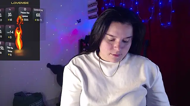 Nika 1  online show from November 2025 09:39:01 PM