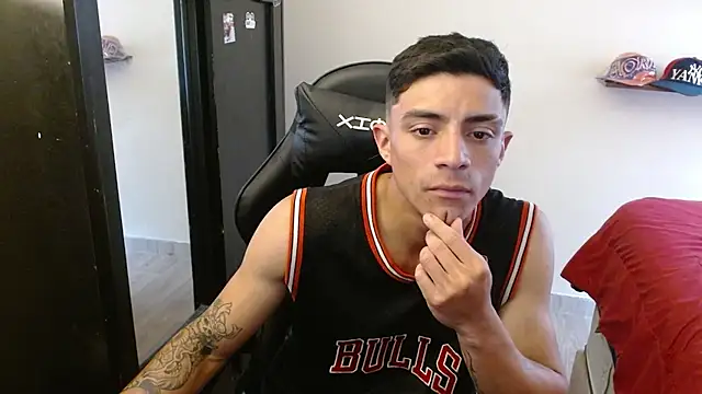 kv   xxx  online show from January 2026 04:33:02 PM