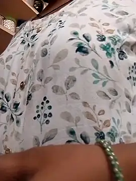 Snapshot of sneha_telugu_girl chatting on January 2025 08:44:02 AM sneha telugu girl online show from January 2025 08:44:02 AM